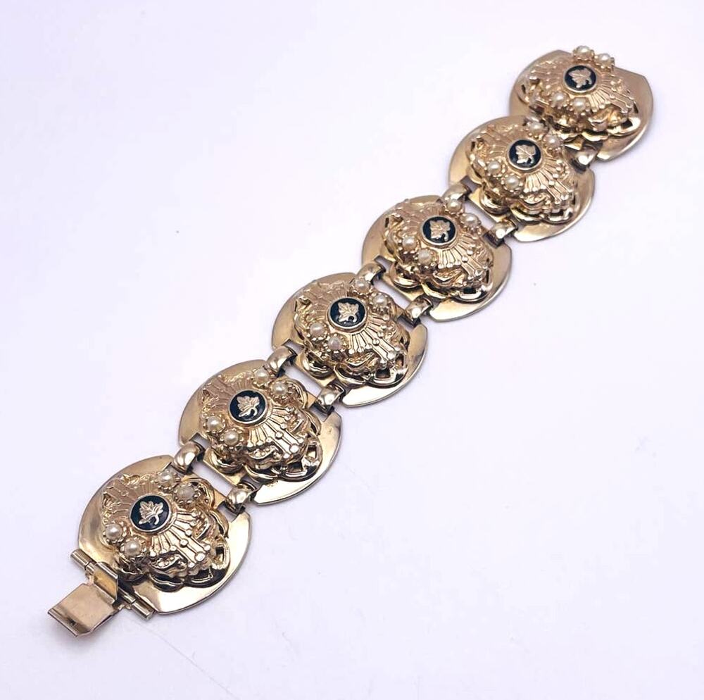 Vintage Six Panel Gold Tone Pearl Enamel Layered Bracelet Leaf Motif 6.5 inch